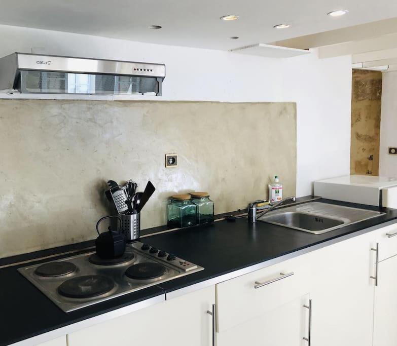 Appartement De Caractere Au Coeur Du Centre-Ville Montpellier Esterno foto